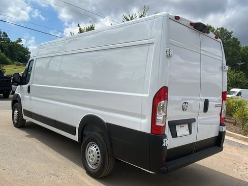 New 2025 RAM ProMaster 3500 w/ Premium Convenience Group image 10