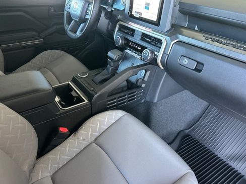New 2026 Toyota Tacoma SR5 RWD image 18
