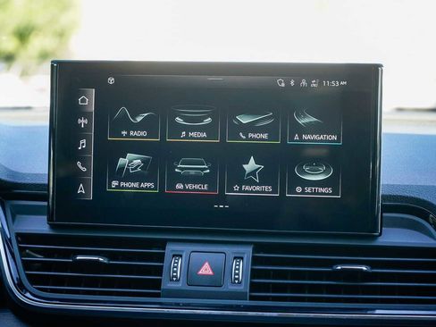 Used 2023 Audi Q5 Premium Plus w/ Premium Plus Package image 14