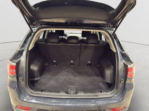 Used 2018 Jeep Compass Limited image 25