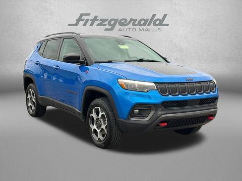 Used 2022 Jeep Compass Trailhawk w/ Trailhawk Elite Group AWD/4WD image 1