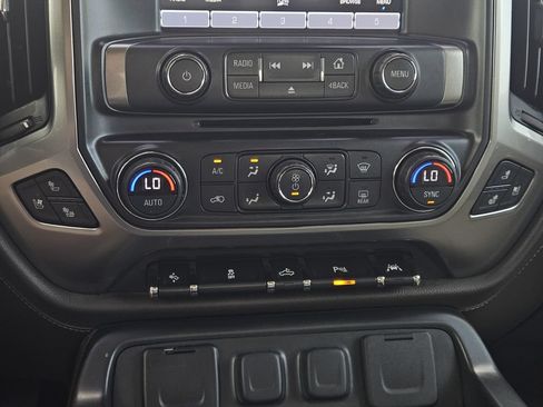 Used 2017 Chevrolet Silverado 1500 LTZ w/ Sport Package AWD/4WD image 19