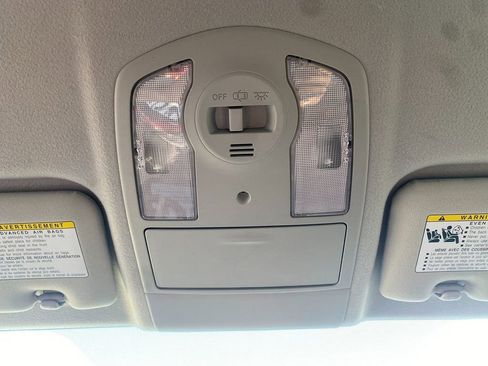 Used 2011 Toyota Prius Two image 21