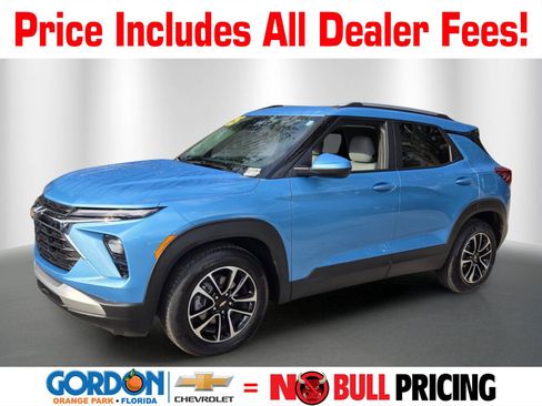 Used 2025 Chevrolet TrailBlazer LT w/ LT Cold Weather Package FWD image 1