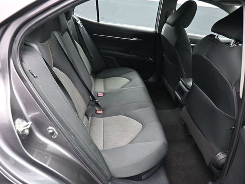Certified 2019 Toyota Camry LE image 24
