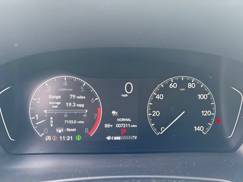 Used 2025 Honda Pilot EX-L image 27