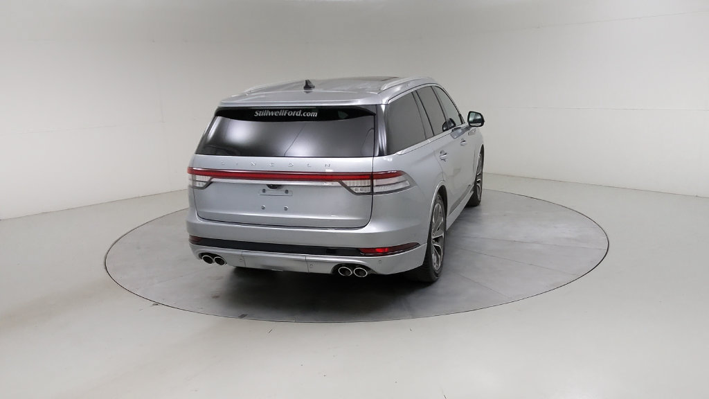 Used 2023 Lincoln Aviator Grand Touring w/ Equipment Group 301A AWD/4WD image 16