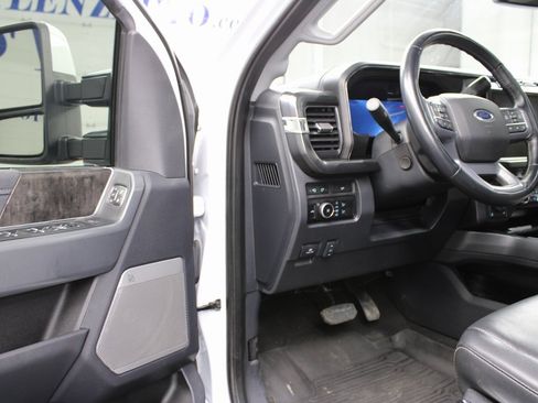 Used 2023 Ford F250 Lariat w/ Lariat Ultimate Package image 58