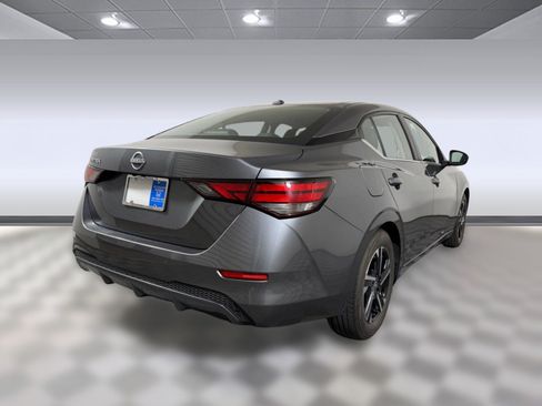 Used 2025 Nissan Sentra SV FWD image 23