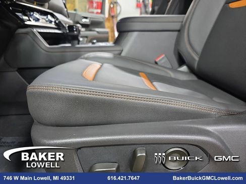 New 2026 GMC Sierra 1500 AT4 w/ AT4 Preferred Package image 31