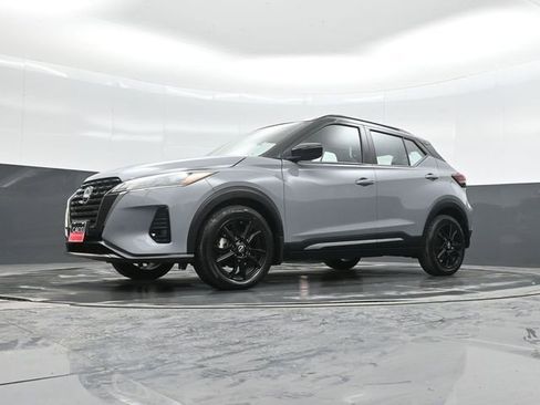Used 2023 Nissan Kicks SR w/ SR Premium Package image 52