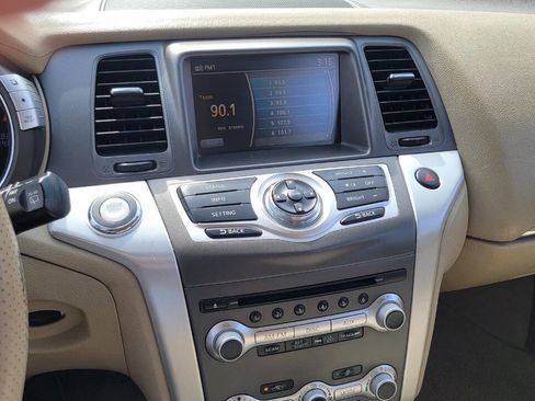 Used 2011 Nissan Murano SV FWD image 23