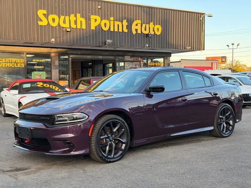 Used 2020 Dodge Charger R/T w/ Blacktop Package image 3