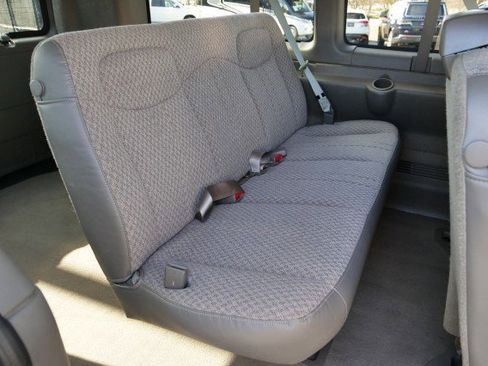 Used 2007 GMC Savana 1500 AWD Passenger w/ LT Preferred Equipment Group image 22