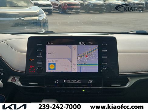 Used 2023 Toyota Sienna XSE w/ XSE Plus Package FWD image 21