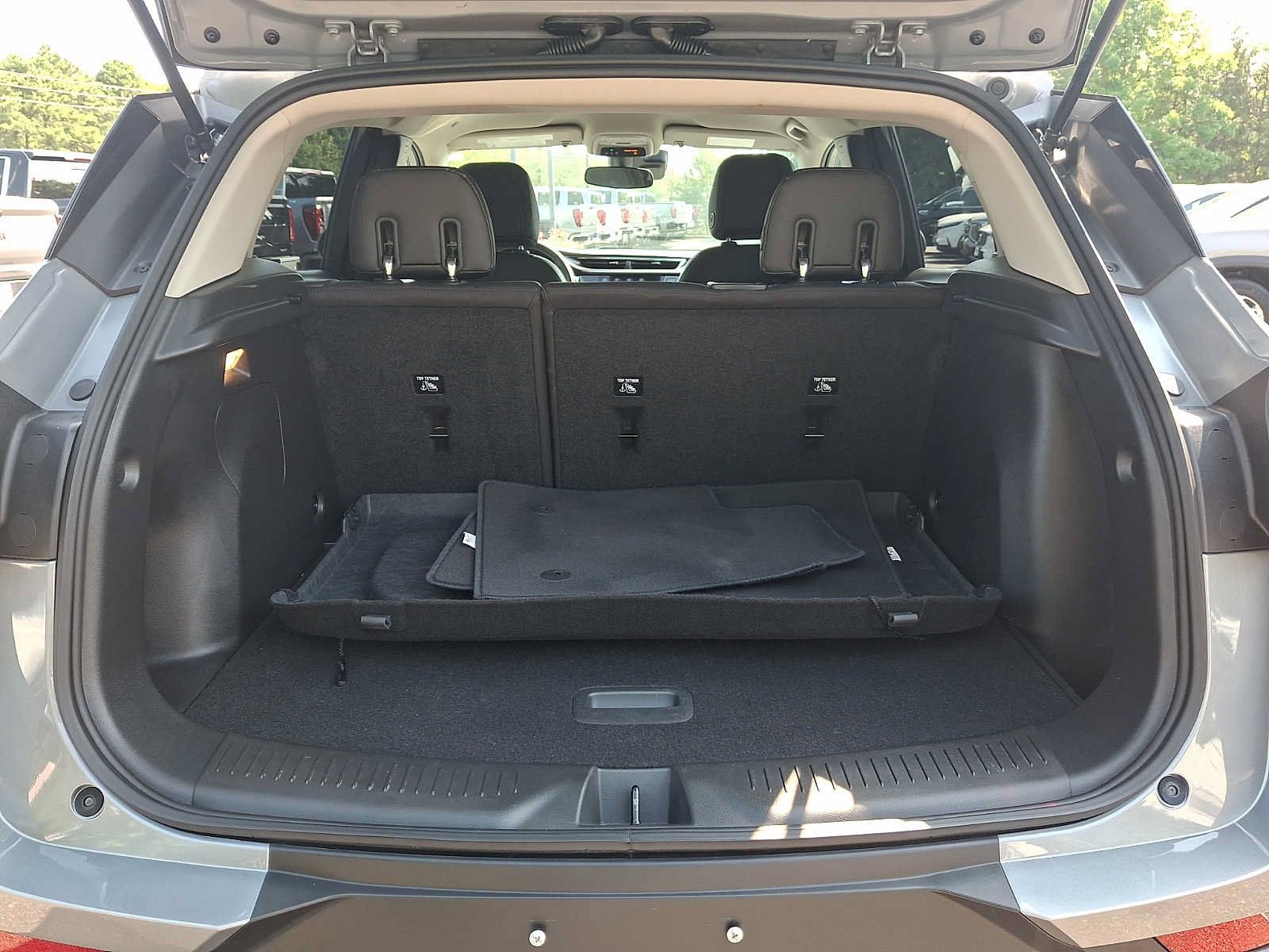 Used 2023 Buick Encore GX Select w/ Safety Package II FWD image 29