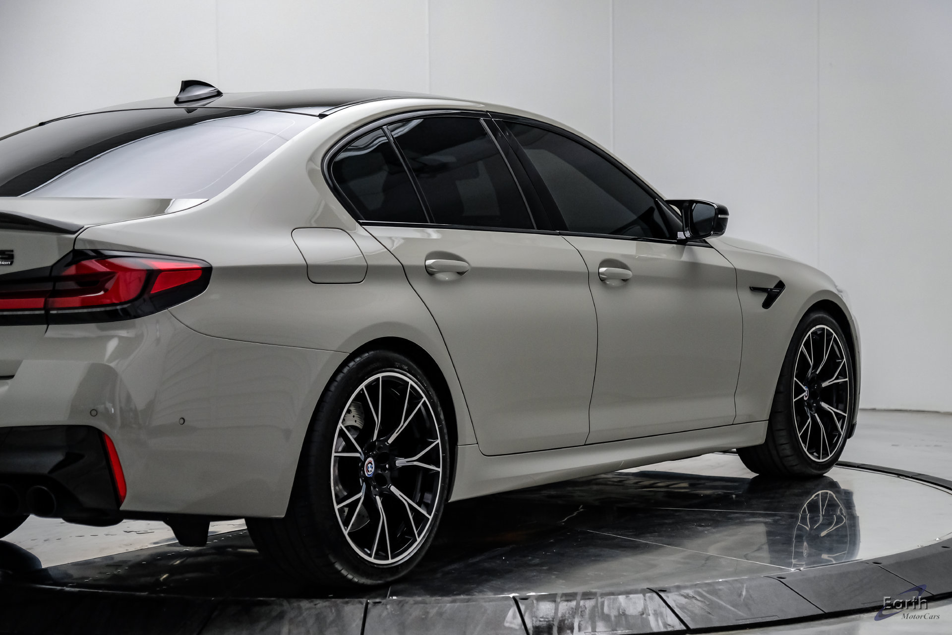 Used 2023 BMW M5 w/ Competition Package AWD/4WD image 19