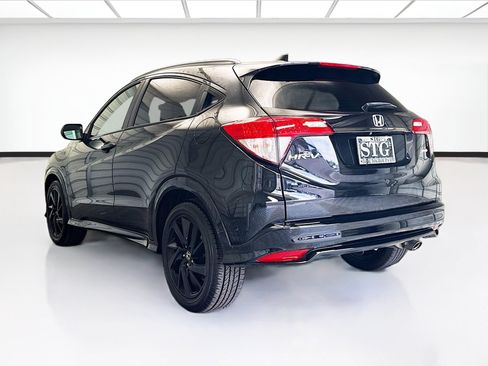 Used 2021 Honda HR-V Sport image 6