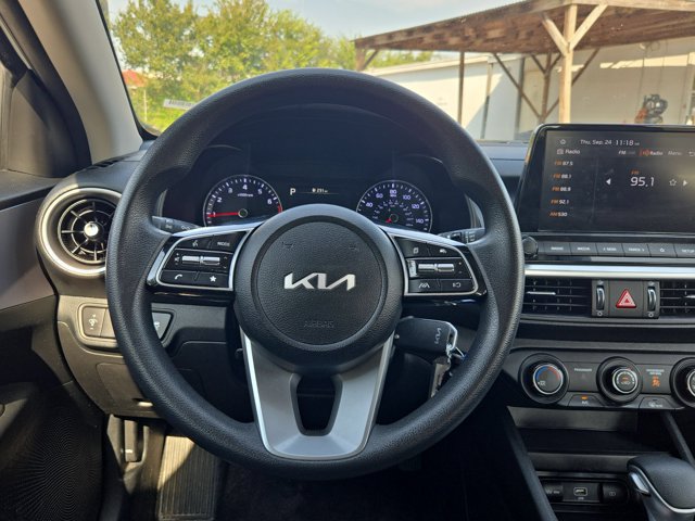 Used 2024 Kia Forte LXS FWD image 19