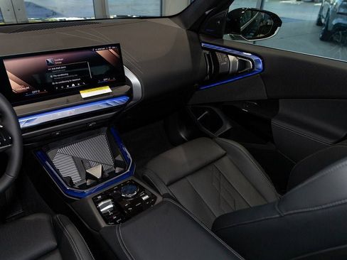 Used 2026 BMW X3 xDrive30 w/ Premium Package image 37