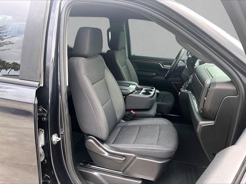 Used 2023 Chevrolet Silverado 1500 RST RWD image 9