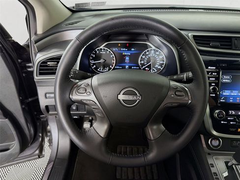 Used 2024 Nissan Murano SV image 12