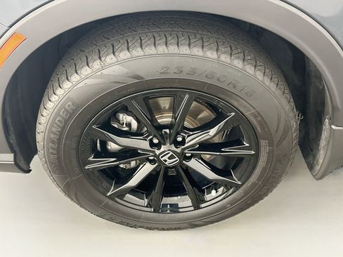 Used 2025 Honda CR-V Sport image 11