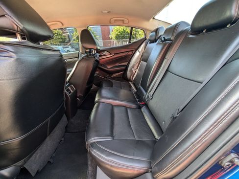 Used 2018 Nissan Maxima 3.5 SV FWD image 17