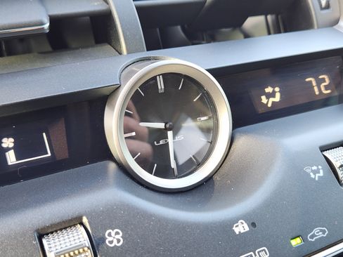 Used 2018 Lexus NX 300h AWD image 24