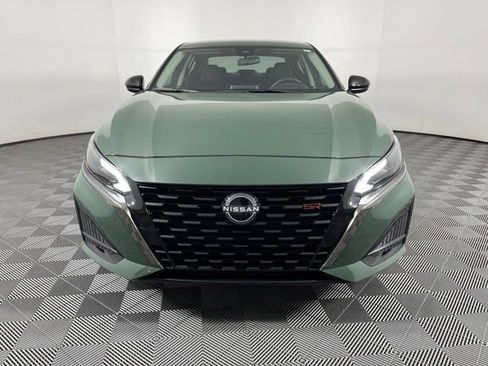 Used 2025 Nissan Altima 2.5 SR FWD image 5