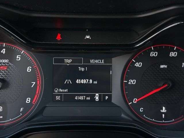 Used 2024 Chevrolet Trax RS w/ Driver Confidence Package FWD image 19
