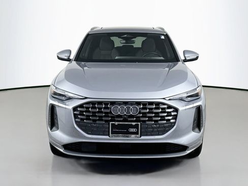 Used 2025 Audi Q5 Premium w/ Premium Plus AWD/4WD image 6