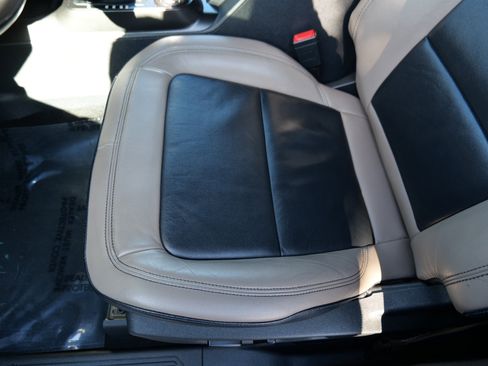 Used 2022 Ford Bronco Wildtrak image 15