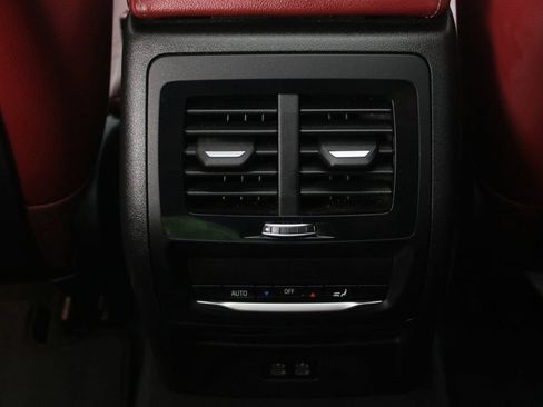 Used 2025 BMW X4 M40i w/ Premium Package AWD/4WD image 33