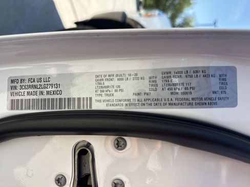 Used 2020 RAM 3500 Limited AWD/4WD image 33