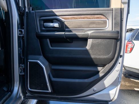 Used 2021 RAM 2500 Laramie image 13