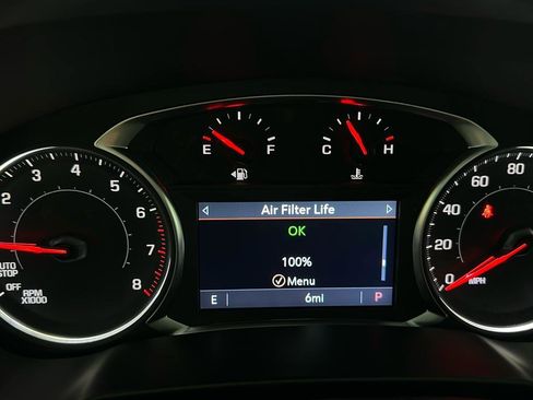 New 2025 Chevrolet Blazer LT w/ Midnight/Sport Edition FWD image 17