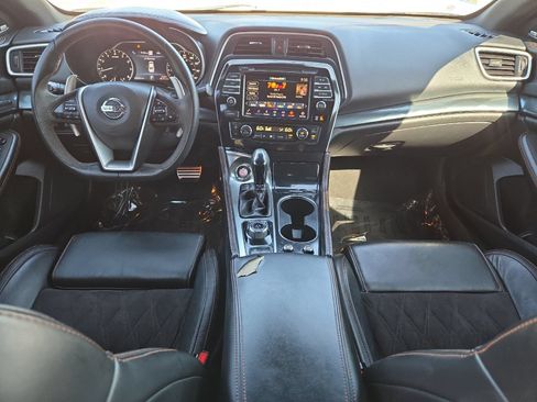 Used 2021 Nissan Maxima SR w/ Sport Mat Group FWD image 12