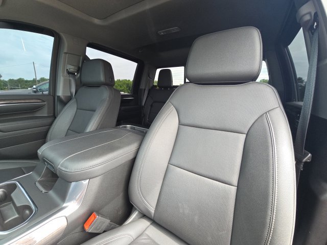 Used 2024 Chevrolet Silverado 2500 LTZ w/ LTZ Plus Package AWD/4WD image 24