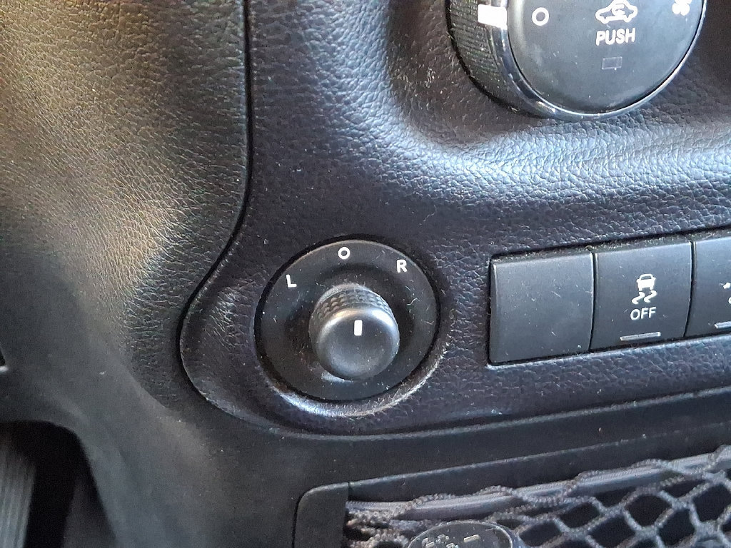 Used 2016 Jeep Wrangler Unlimited Sport w/ Quick Order Package 24S AWD/4WD image 22