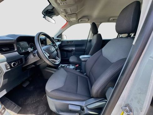 Used 2024 Ford Maverick XL FWD image 19