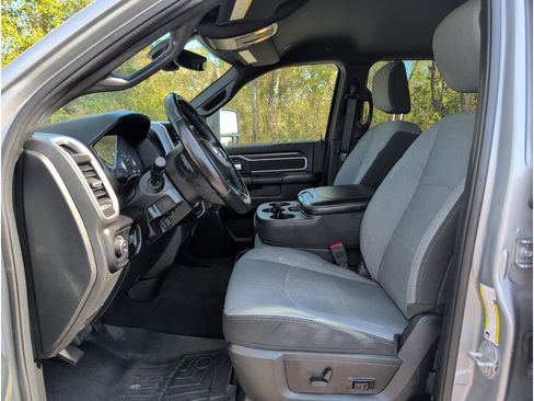 Used 2024 RAM 2500 Big Horn image 12