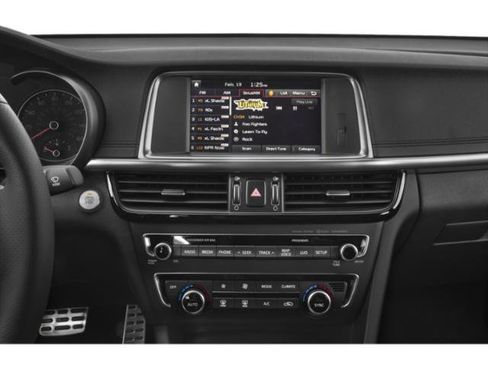 Used 2018 Kia Optima SX w/ Technology Package FWD image 13