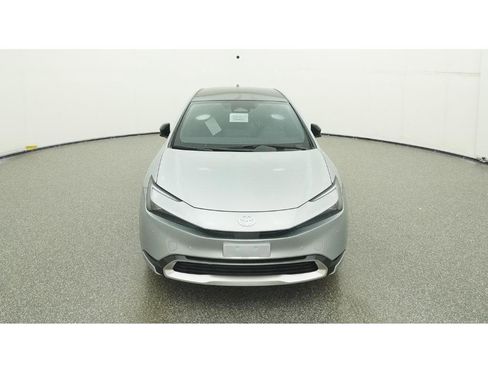 New 2026 Toyota Prius Plug-In Hybrid image 15