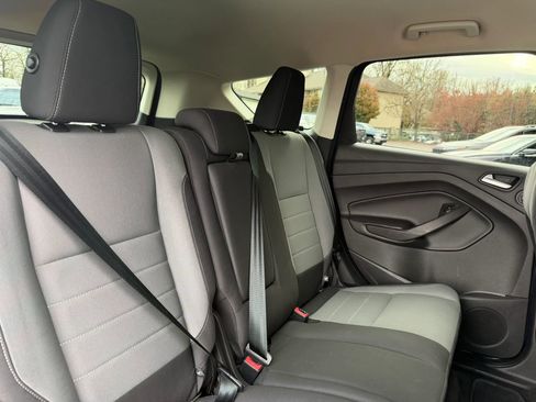 Used 2016 Ford Escape SE w/ Equipment Group 201A image 24