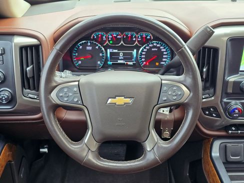 Used 2018 Chevrolet Silverado 1500 High Country image 6