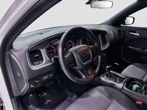 Used 2022 Dodge Charger SXT w/ Blacktop Package RWD image 9