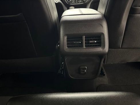 Used 2024 Chevrolet Equinox RS image 25