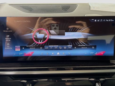 New 2026 BMW X5 xDrive50e w/ M Sport Package image 19