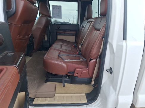 Used 2011 Ford F250 King Ranch w/ King Ranch w/Chrome Pkg image 15
